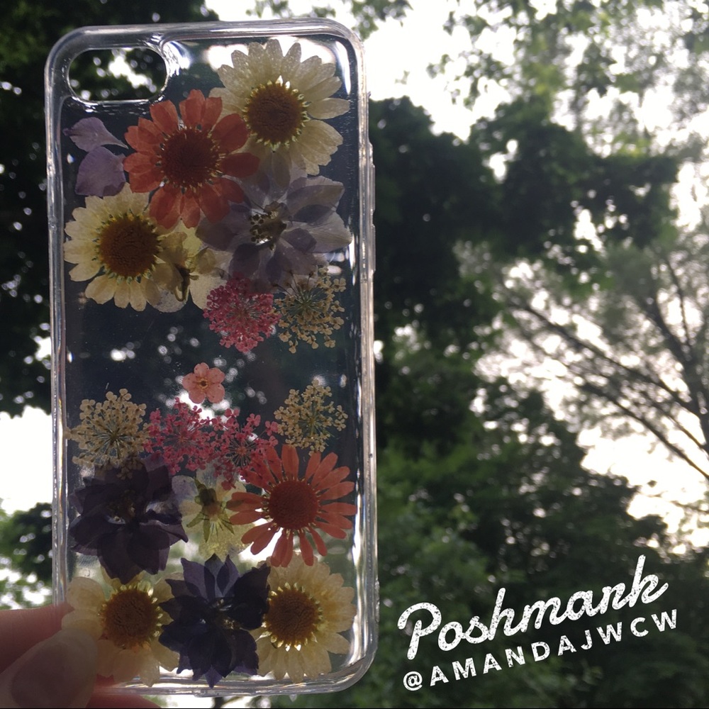 SOLD OUT- Restocking! Hand Pressed Floral Case - Picture 3 of 6